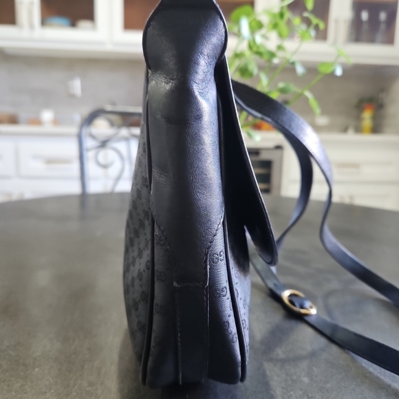 Vintage GUCCI  Crossbody bag Shoulder  micro GG PVC Leather Black/BlackFlap Sn - Picture 14 of 16
